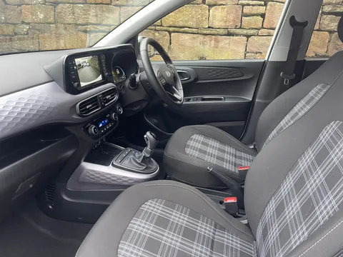 ET24THG Hyundai i10 1.0 [63] Premium 5dr Auto [Nav] Thumbnail #25