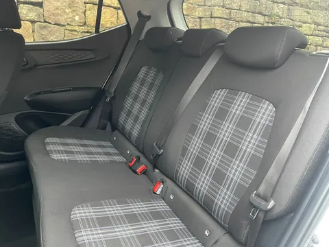 ET24THG Hyundai i10 1.0 [63] Premium 5dr Auto [Nav] Thumbnail #26