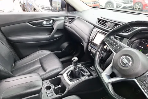 SH18GKZ Nissan X-Trail 1.6 dCi Tekna 5dr Thumbnail #13
