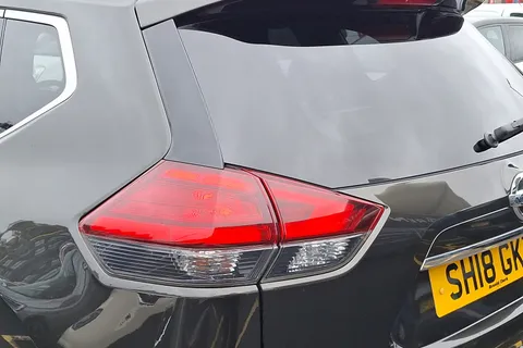 SH18GKZ Nissan X-Trail 1.6 dCi Tekna 5dr Thumbnail #17