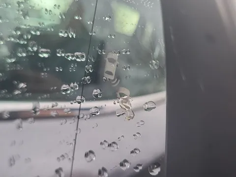 DG70XRS Honda CR-V 2.0 i-MMD Hybrid EX 5dr eCVT Thumbnail #14