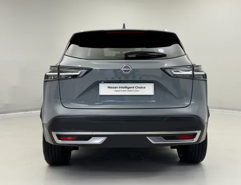 LP24VVS Nissan Qashqai 1.3 DiG-T MH 158 N-Connecta 5dr Xtronic Thumbnail #10