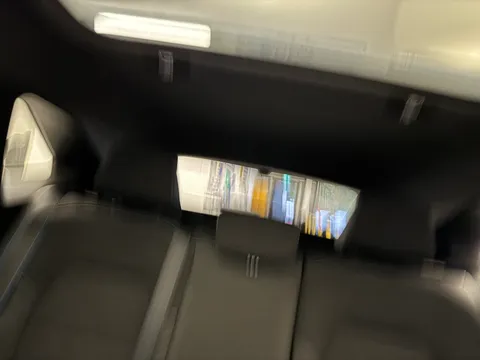 HS74EZE Renault Symbioz 1.6 E-Tech FHEV 145 Iconic Esprit Alpine 5dr Auto Thumbnail #17