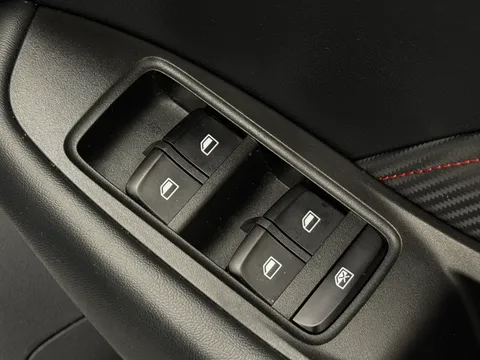 LC71DFY Mg Motor Uk Zs 1.5 VTi-TECH Exclusive 5dr Thumbnail #18