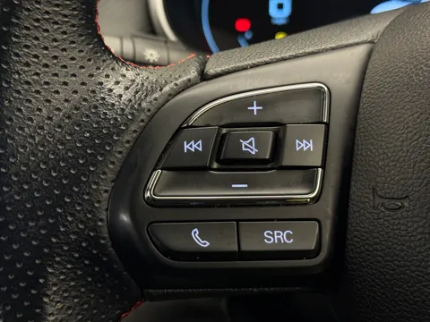 LC71DFY Mg Motor Uk Zs 1.5 VTi-TECH Exclusive 5dr Thumbnail #21