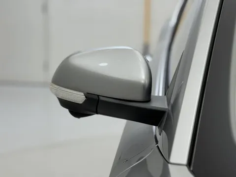 LC71DFY Mg Motor Uk Zs 1.5 VTi-TECH Exclusive 5dr Thumbnail #30