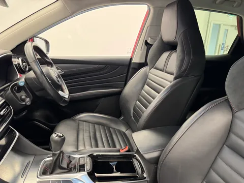 DN73CXH Mg Motor Uk Hs 1.5 T-GDI Trophy 5dr Thumbnail #12