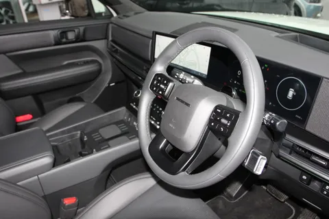 DG25CGZ Hyundai Santa Fe 1.6 TGDi PHEV Calligraphy 5dr 4WD Auto [6 Seats] Thumbnail #23