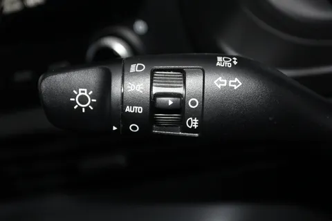 EA25AWW Hyundai i20 1.0T GDi Premium 5dr Thumbnail #23