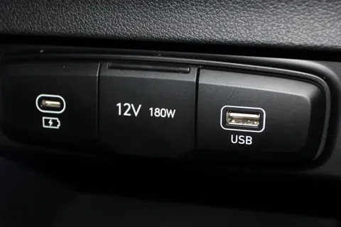 EA25AWW Hyundai i20 1.0T GDi Premium 5dr Thumbnail #27