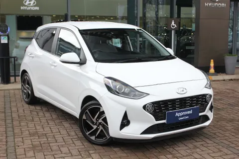 MA22OYU Hyundai i10 1.0 MPi Premium 5dr Auto Thumbnail #2