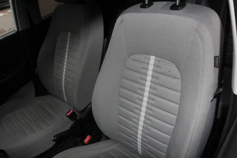 MA22OYU Hyundai i10 1.0 MPi Premium 5dr Auto Thumbnail #9