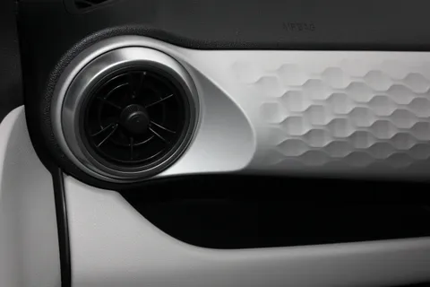 MA22OYU Hyundai i10 1.0 MPi Premium 5dr Auto Thumbnail #29