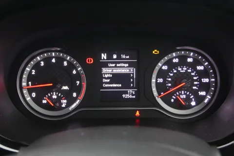 MA22OYU Hyundai i10 1.0 MPi Premium 5dr Auto Thumbnail #15