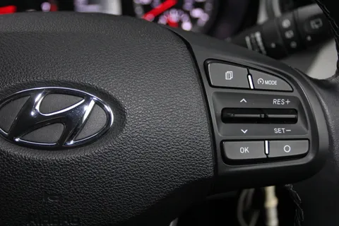 MA22OYU Hyundai i10 1.0 MPi Premium 5dr Auto Thumbnail #23