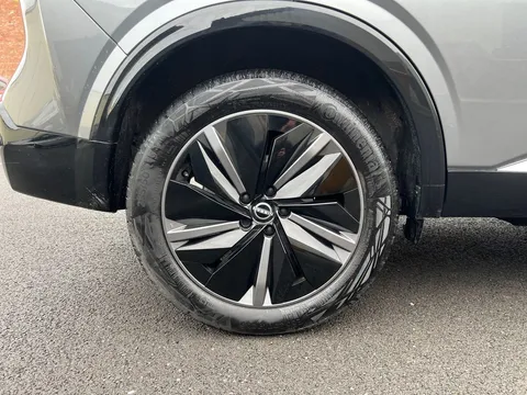 OE74SZP Nissan Qashqai 1.3 DiG-T MH 158 Tekna 5dr Xtronic Thumbnail #10