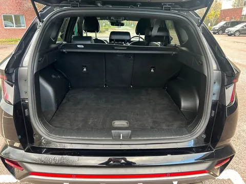 ML71UHB Hyundai Tucson 1.6 TGDi 48V MHD N Line 5dr 2WD DCT Thumbnail #15