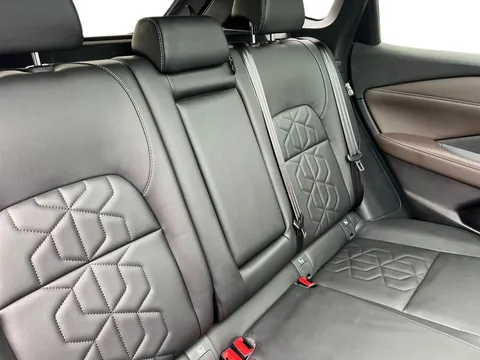 OE74SZP Nissan Qashqai 1.3 DiG-T MH 158 Tekna 5dr Xtronic Thumbnail #17