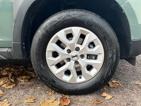 BM23MDV Dacia Duster 1.3 TCe 150 Expression 5dr EDC Thumbnail #32