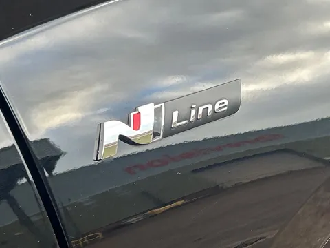 ML71UHB Hyundai Tucson 1.6 TGDi 48V MHD N Line 5dr 2WD DCT Thumbnail #17