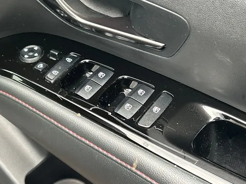 ML71UHB Hyundai Tucson 1.6 TGDi 48V MHD N Line 5dr 2WD DCT Thumbnail #20