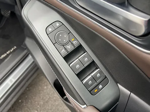 OE74SZP Nissan Qashqai 1.3 DiG-T MH 158 Tekna 5dr Xtronic Thumbnail #23