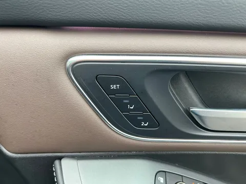 OE74SZP Nissan Qashqai 1.3 DiG-T MH 158 Tekna 5dr Xtronic Thumbnail #24