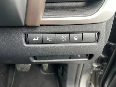 OE74SZP Nissan Qashqai 1.3 DiG-T MH 158 Tekna 5dr Xtronic Thumbnail #26