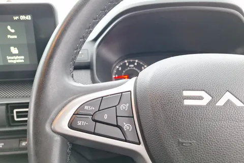 BK23OCO Dacia Sandero 1.0 Tce Expression 5dr Thumbnail #36