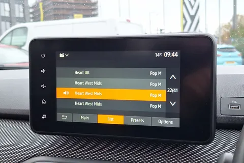 BK23OCO Dacia Sandero 1.0 Tce Expression 5dr Thumbnail #41