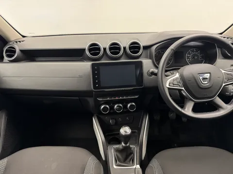 DL72BGX Dacia Duster 1.0 TCe 100 Bi-Fuel Prestige 5dr Thumbnail #11