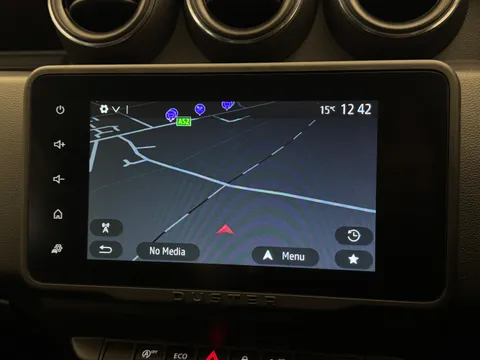 DL72BGX Dacia Duster 1.0 TCe 100 Bi-Fuel Prestige 5dr Thumbnail #25