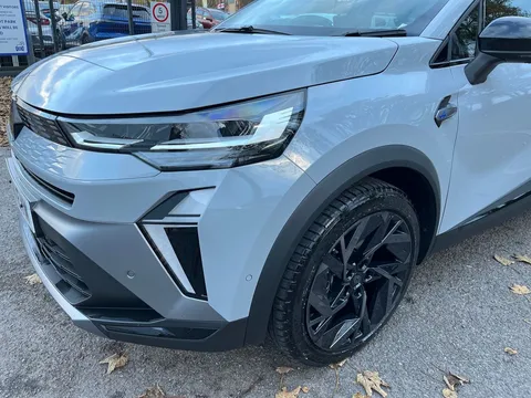 HS74EYM Renault Symbioz 1.6 E-Tech FHEV 145 Iconic Esprit Alpine 5dr Auto Thumbnail #28