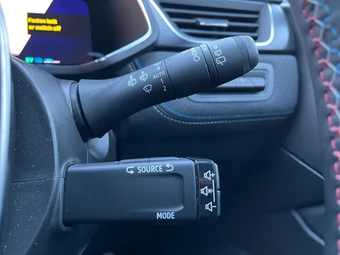 HS74EYM Renault Symbioz 1.6 E-Tech FHEV 145 Iconic Esprit Alpine 5dr Auto Thumbnail #21