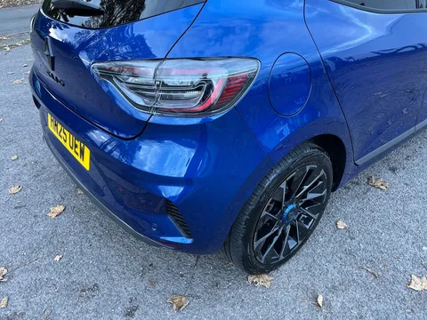 HN25UEW Renault Clio 1.0 TCe 90 Esprit Alpine 5dr Thumbnail #25