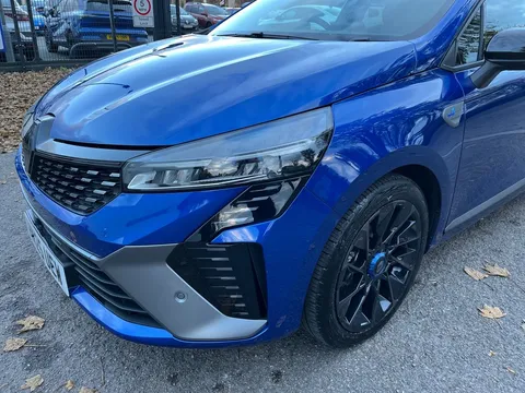 HN25UEW Renault Clio 1.0 TCe 90 Esprit Alpine 5dr Thumbnail #27