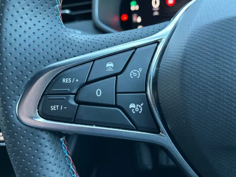 HN25UEW Renault Clio 1.0 TCe 90 Esprit Alpine 5dr Thumbnail #20