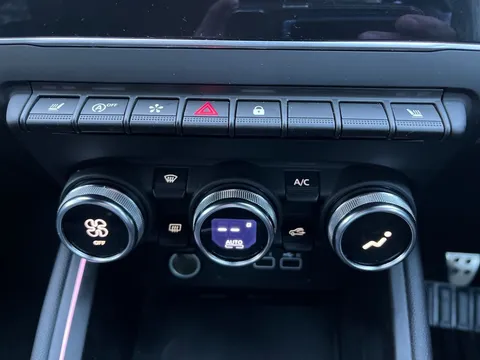 HN25UEW Renault Clio 1.0 TCe 90 Esprit Alpine 5dr Thumbnail #18