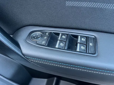 HV25VGG Renault Symbioz 1.6 E-Tech FHEV 145 Techno Esprit Alpine 5dr Auto Thumbnail #20