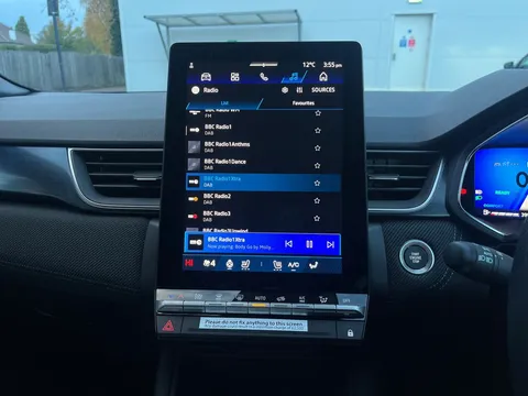 HV25VGG Renault Symbioz 1.6 E-Tech FHEV 145 Techno Esprit Alpine 5dr Auto Thumbnail #15