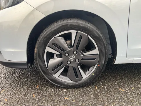 DK75NVU Honda Jazz 1.5 i-MMD Hybrid Advance 5dr eCVT Thumbnail #10