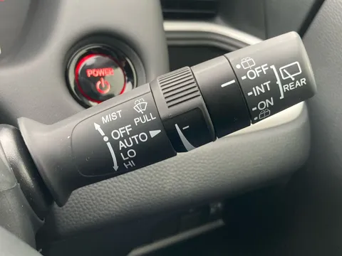 DK75NVU Honda Jazz 1.5 i-MMD Hybrid Advance 5dr eCVT Thumbnail #15