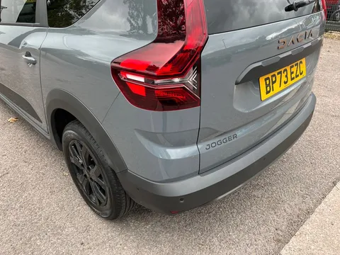 BP73EZC Dacia Jogger 1.0 TCe Extreme 5dr Thumbnail #25