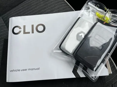 HY72FVG Renault Clio 1.0 TCe 90 SE Edition 5dr Thumbnail #28