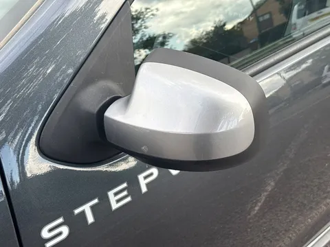 BP70ODK Dacia Sandero Stepway 0.9 TCe Comfort 5dr Thumbnail #18