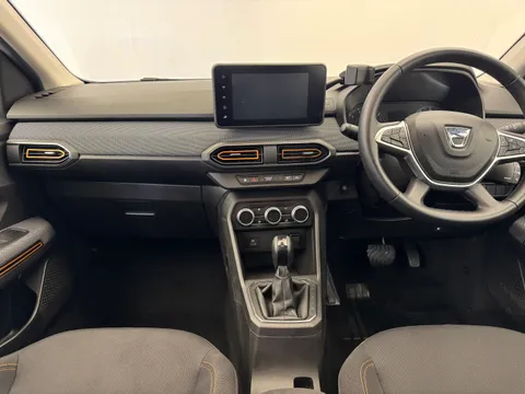 DY22KHC Dacia Sandero Stepway 1.0 TCe Prestige 5dr CVT Thumbnail #11