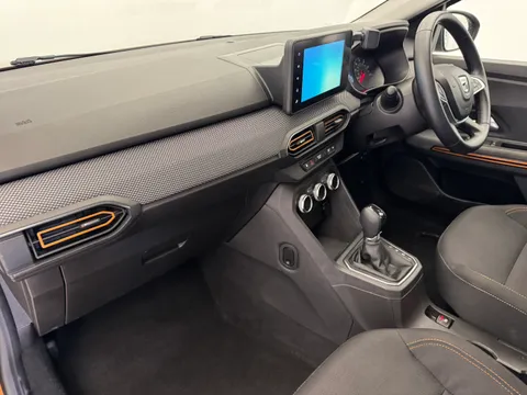 DY22KHC Dacia Sandero Stepway 1.0 TCe Prestige 5dr CVT Thumbnail #12