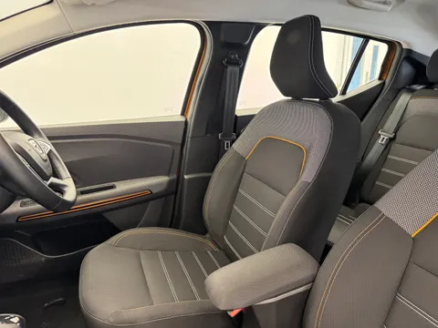 DY22KHC Dacia Sandero Stepway 1.0 TCe Prestige 5dr CVT Thumbnail #13