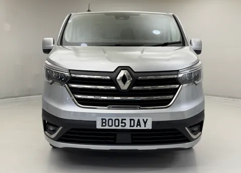 DN23JDZ Renault Trafic SL28 Blue dCi 150 Sport+ Van Thumbnail #2