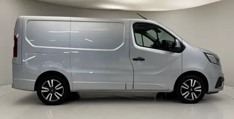DN23JDZ Renault Trafic SL28 Blue dCi 150 Sport+ Van Thumbnail #5